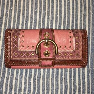 ❤️ Rare Limited Edition Coach Wallet❤️